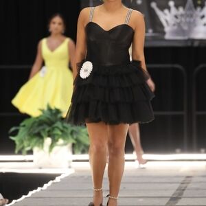 Sherri Hill Black Strapless Dress